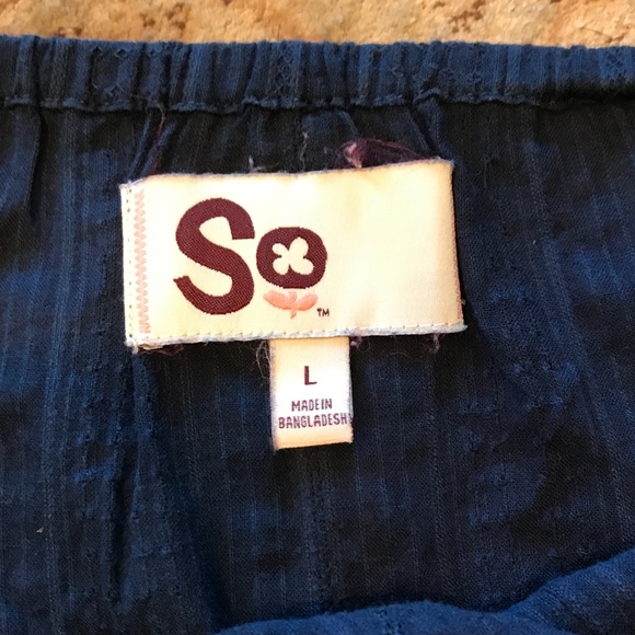 Junior's tank top; non-smoking home - Picture 4 of 5